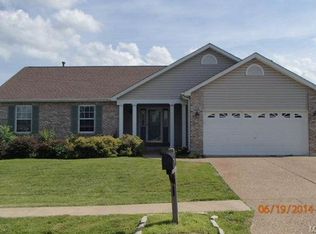 1850 Hackmann Hollow Dr, Wentzville, MO 63385