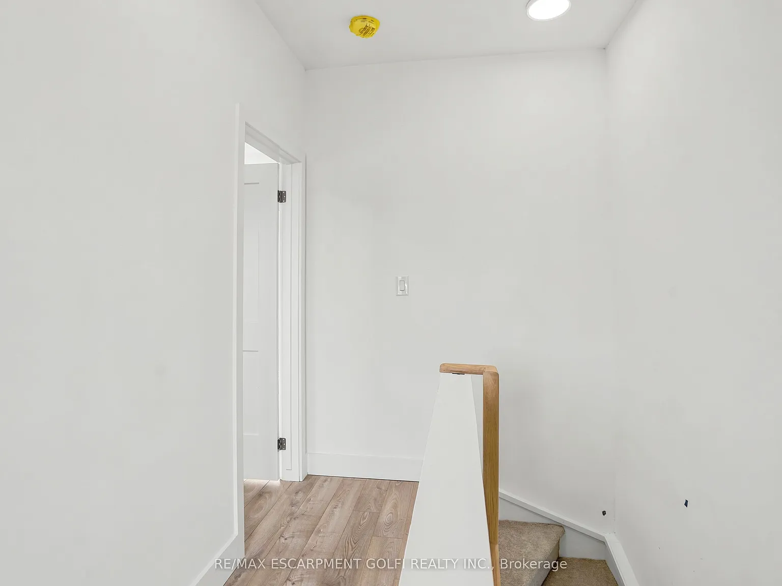 2 bed, $2,050 — Photo 4