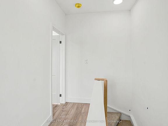 4th image of 6638 McLeod Rd #311