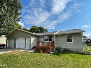 137 Sturgis Loop, Lincoln, ND 58504