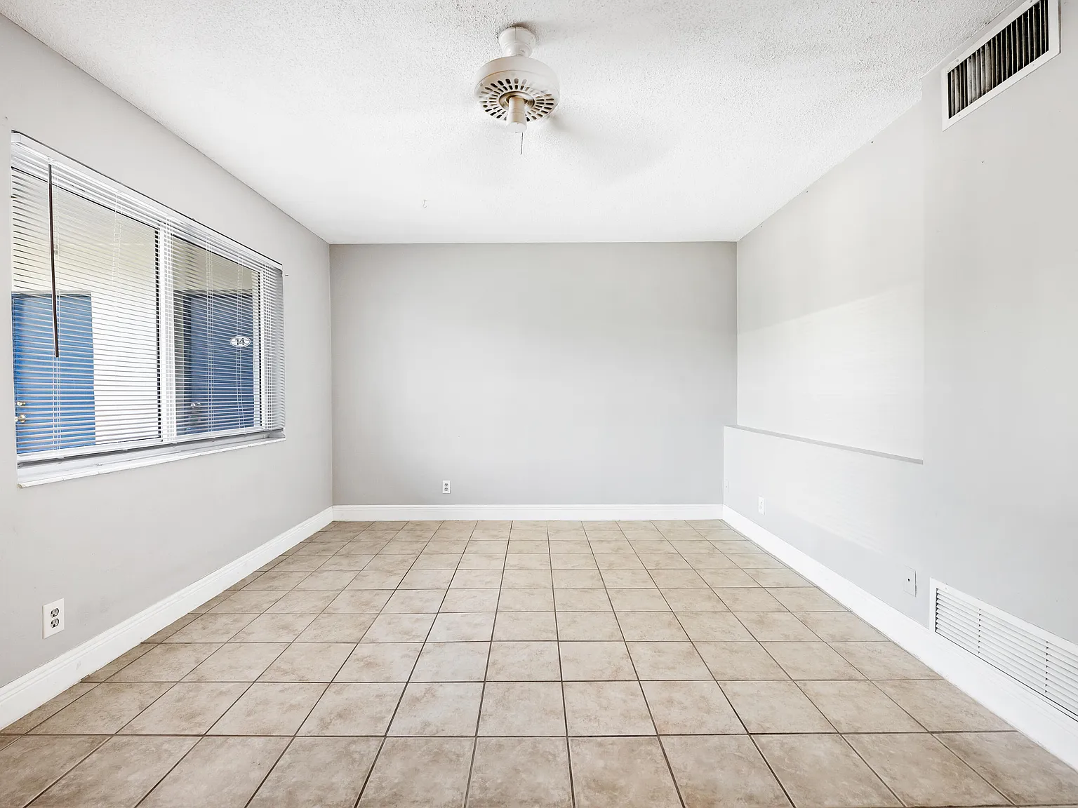 1 bed, 1.0 bath, 530 sqft, $1,655 — Photo 2