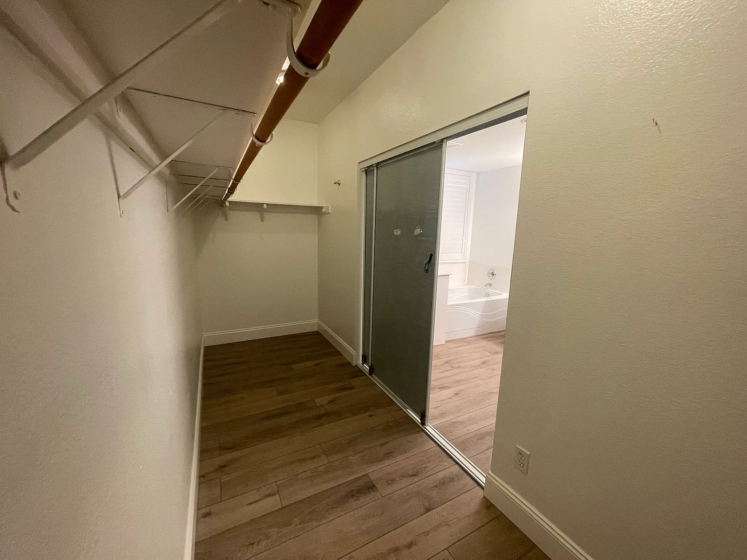 497 Edgefield Pl — Photo 4