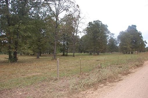 2nd image of County Road 2570