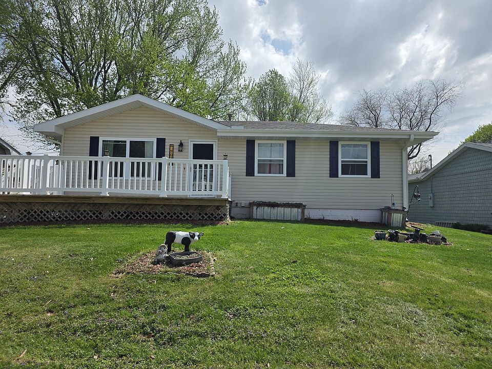 1st image of 903 N Scenic Dr