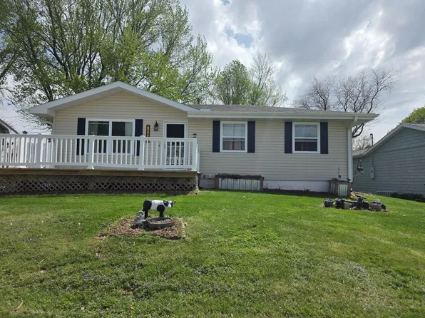 903 N Scenic Dr, Oakland, IA 51560