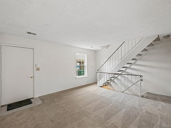3rd image of 16 Amesbury Street