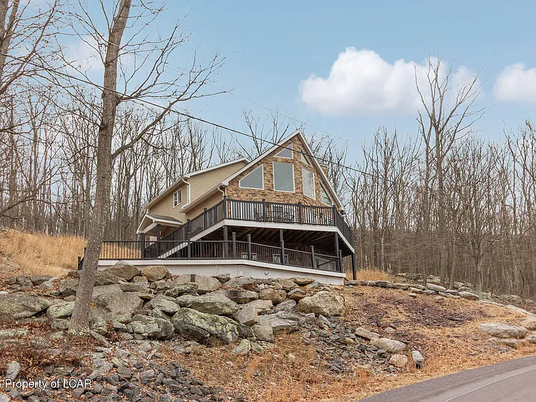 22 Kickapoo Dr — Photo 1