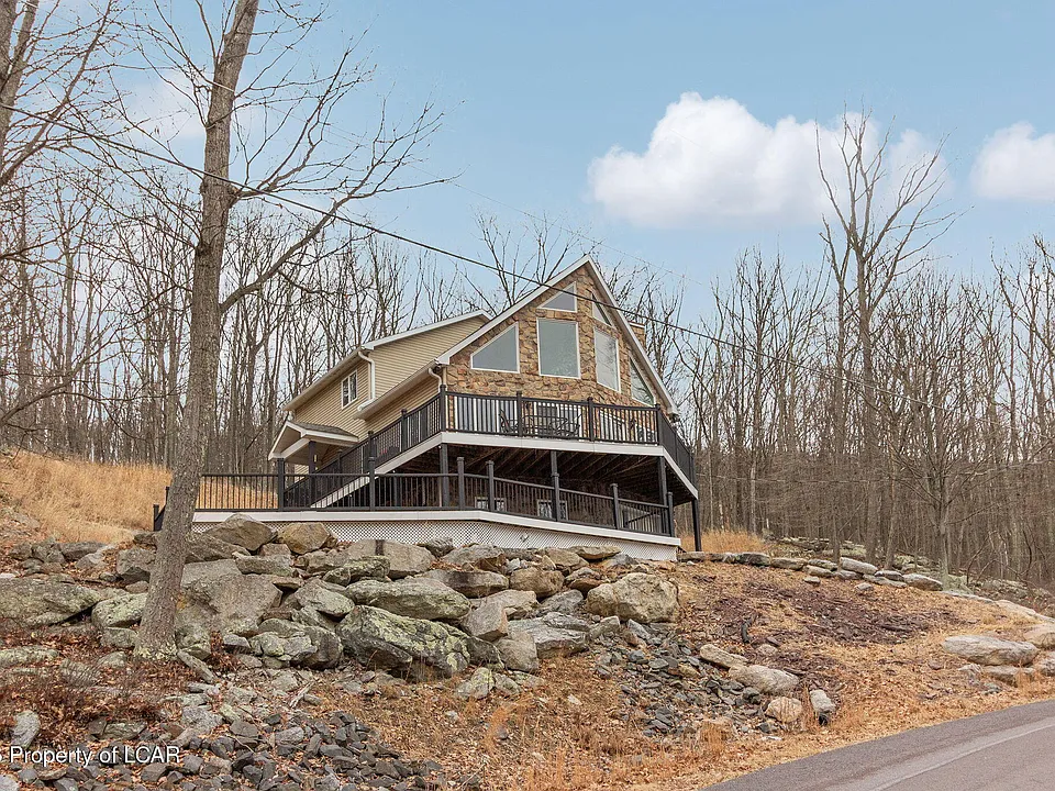 22 Kickapoo Dr