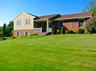 1020 Oakhill Dr NE, Massillon, OH 44646