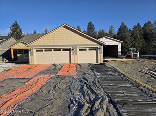 880 E Valley St S, Oldtown, ID 83822