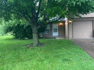 765 Spring Cir #765, Liberty, MO 64068