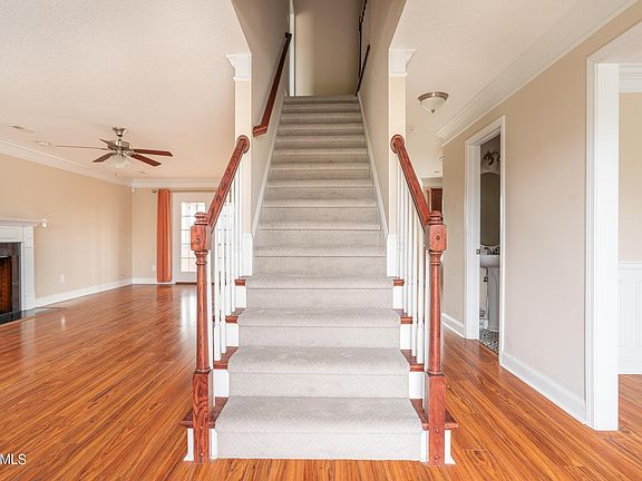 3rd image of 8800 Wakerly Place Ln