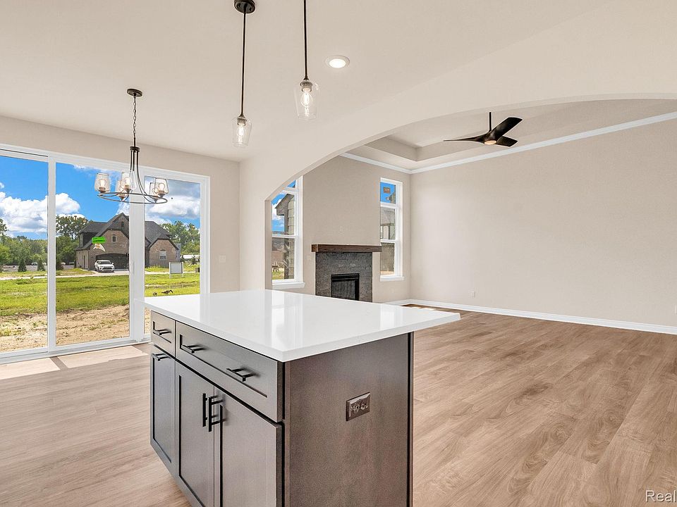 4139 Blossom Dr, photo 20