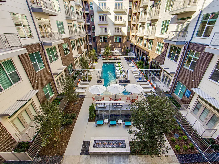 The Monarch Medical District Apartments — Photo 7
