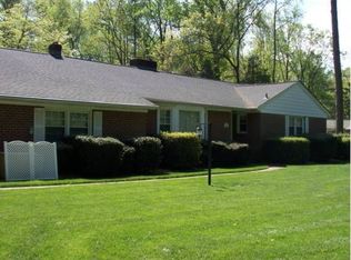 117 Artillery Rd, Yorktown, VA 23692