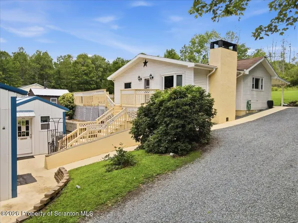 2021 Reservoir Rd, Madison Township, PA 18444