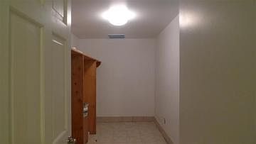 3rd image of 40 W 83rd St Fl 1