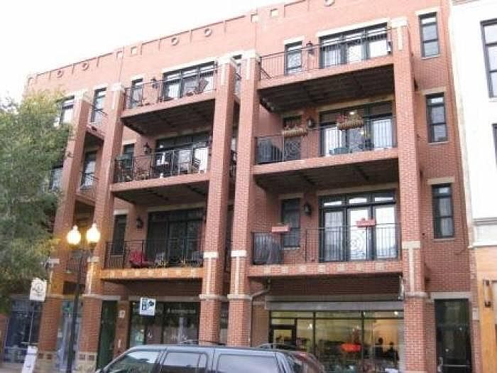 1st image of 1531 N Milwaukee Ave APT 3