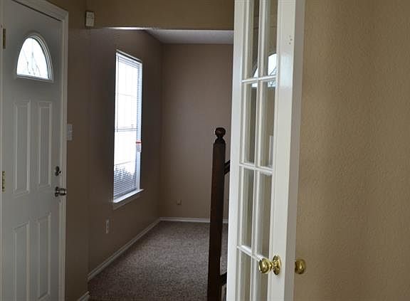 2nd image of 1224 White Dr