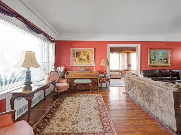 74 81st Street image 8 of 43