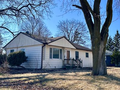 938 E Garden St, Dekalb, IL, 60115