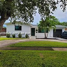 6730 Charleston St — Photo 4