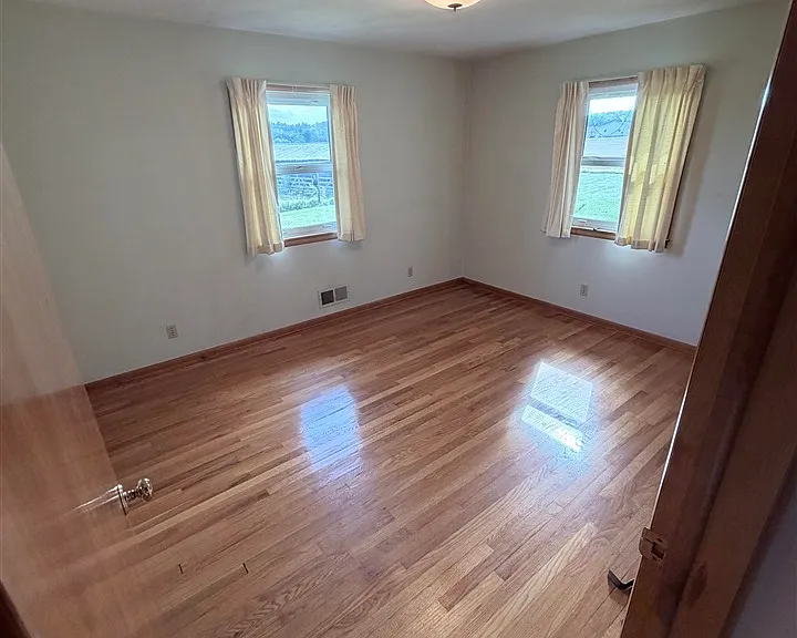5993 Burkesville Rd — Photo 5