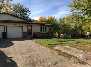 1113 Ferndale St N, Maplewood, MN 55119
