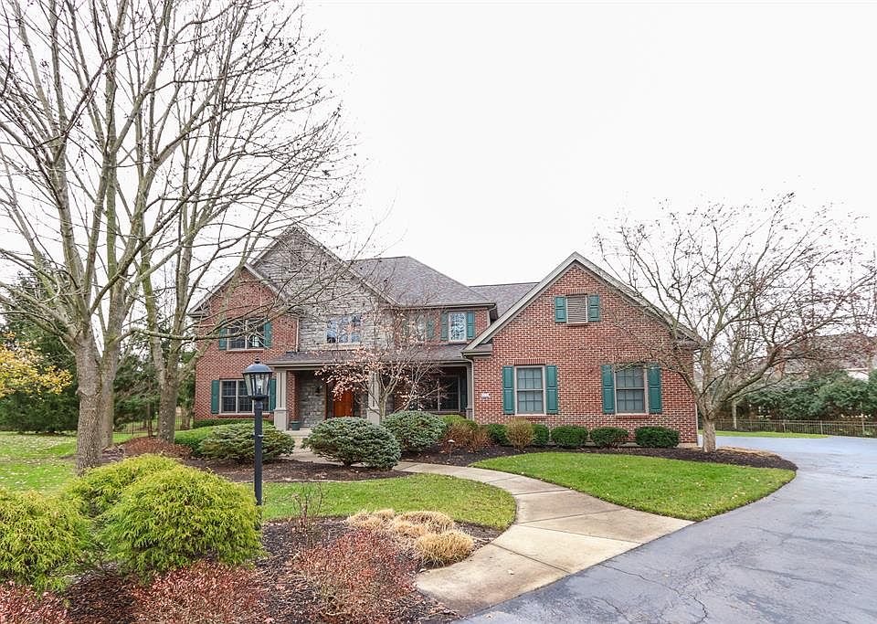 1st image of 8571 Chaucer Pl
