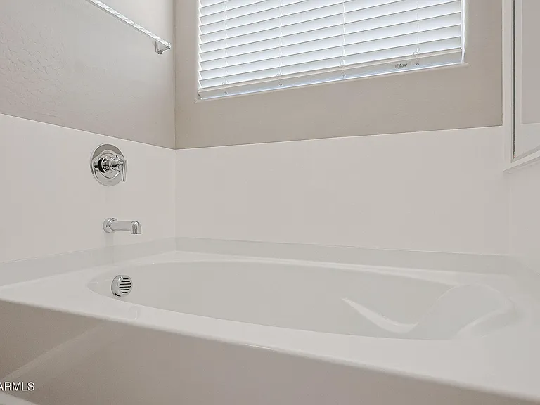 30897 W Catalina Dr — Photo 19