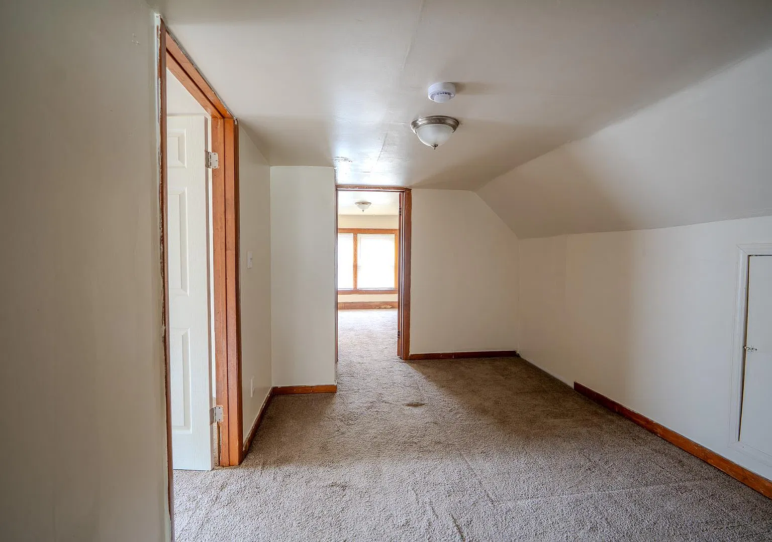 756 Eddy Rd - Unit 3 — Photo 3