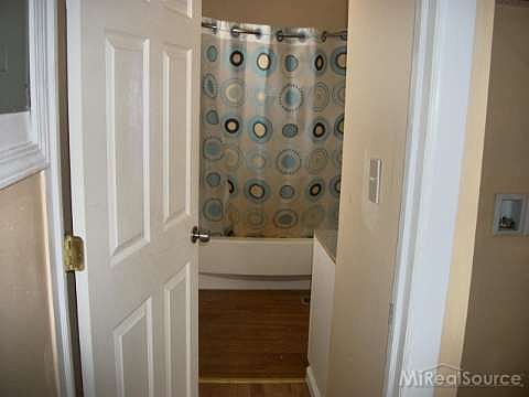 5th image of 43 Hillside Dr