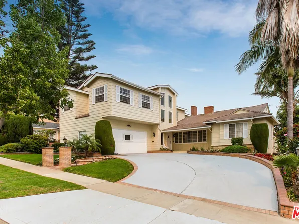5636 S Garth Ave, Los Angeles, CA 90056