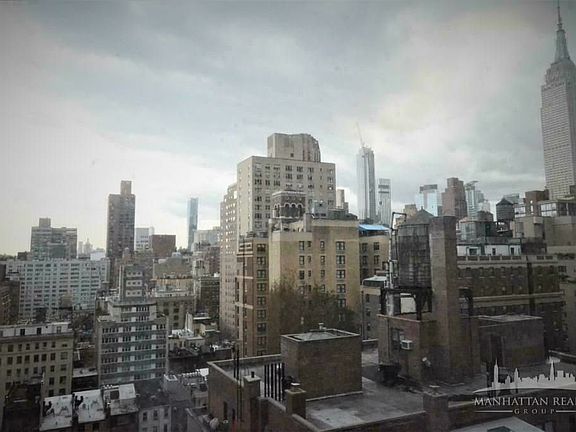 4th image of 150 E 39th St #A