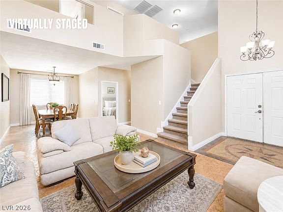 3rd image of 136 Camino Francisco