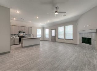 10543 Twin Circles Dr, Montgomery, TX 77356