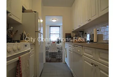 Rented by City Connections Realty