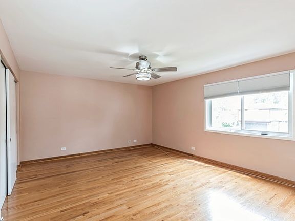 5th image of 104 Pheasant Rd