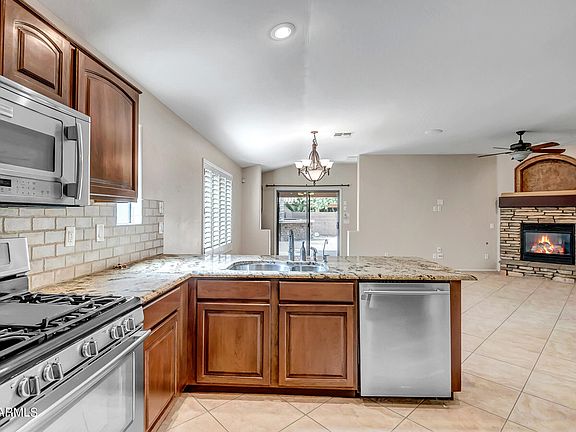 5th image of 4239 E ROCK Drive