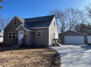 800 N Armstrong Ave, Litchfield, MN 55355