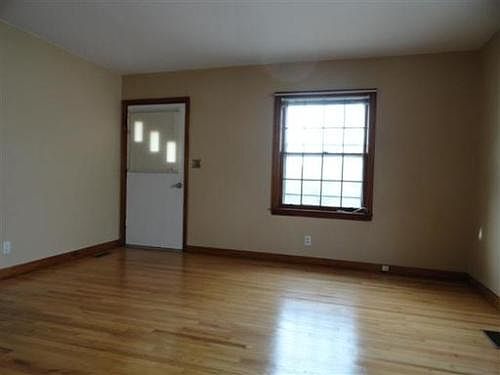 2nd image of 1615 Madison St