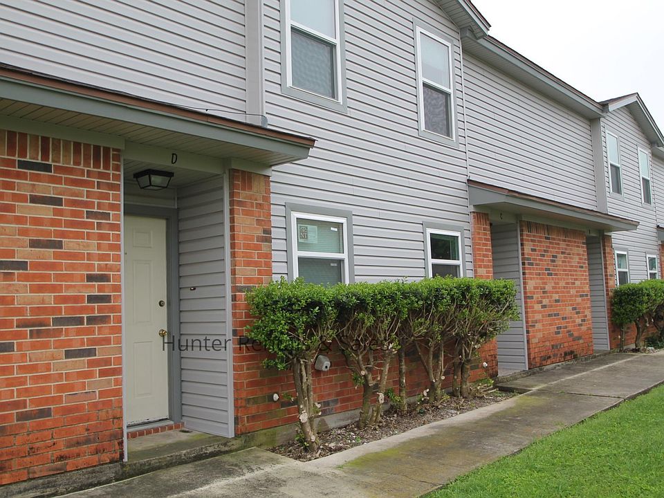 1st image of 3704 Hereford Ln APT C