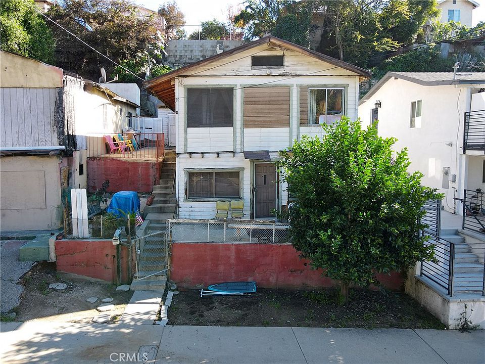 1st image of 808 N Record Ave