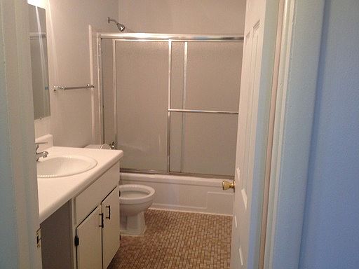 4th image of 2746 Golfside Dr APT 516