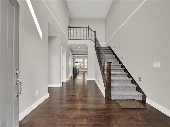 5th image of 10154 247th St