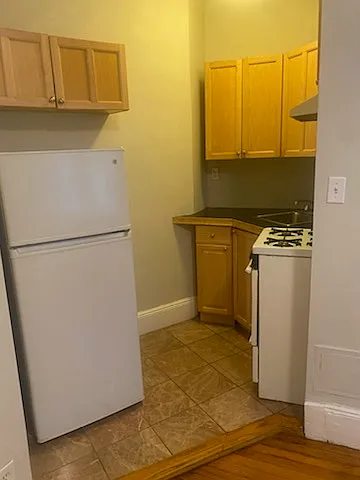 38 Hemenway St #16 — Photo 26
