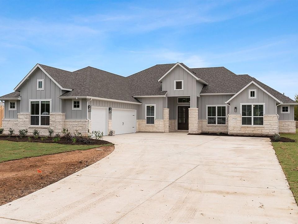 1st image of 153 McNaughton Dr