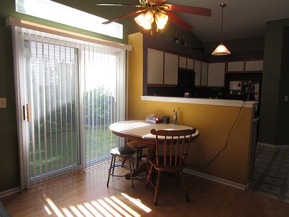 4th image of 22217 W Norwich Ln
