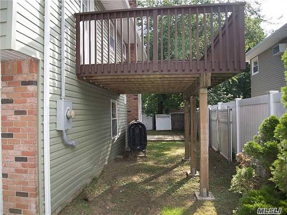 2nd image of 19 Linwood Ave