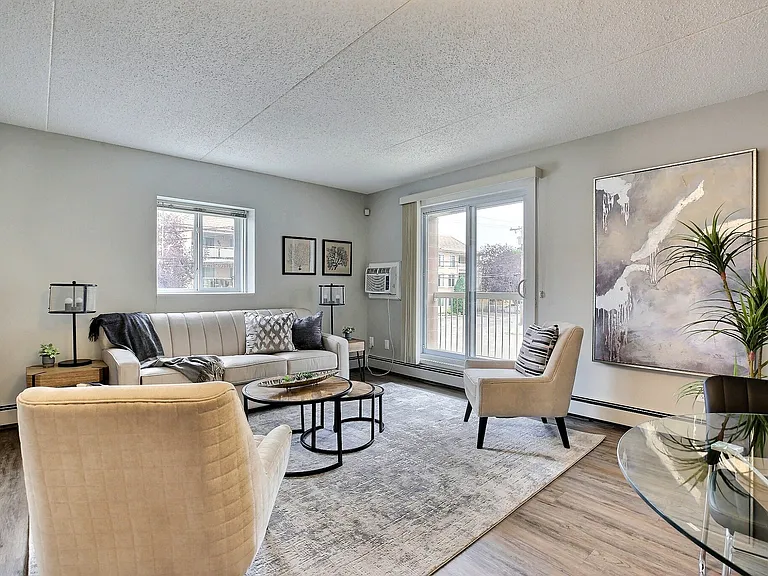 2227 Lorne St #201 — Photo 16